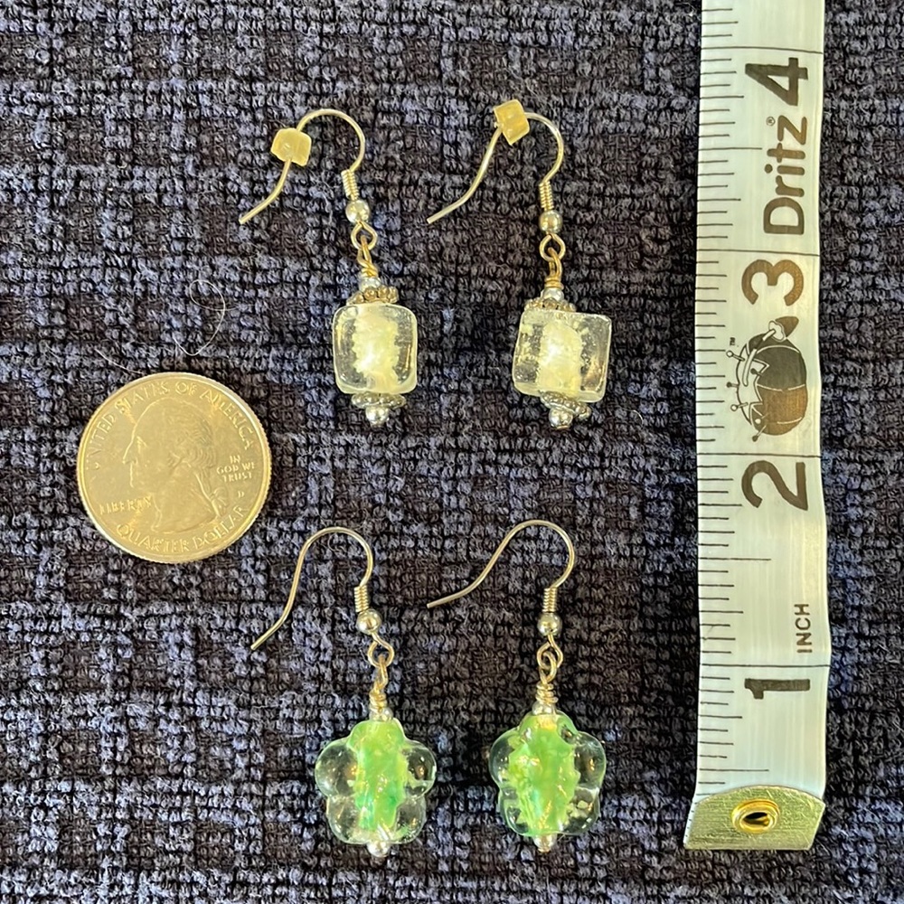2 pairs of ‘glow in the dark’ glass earrings